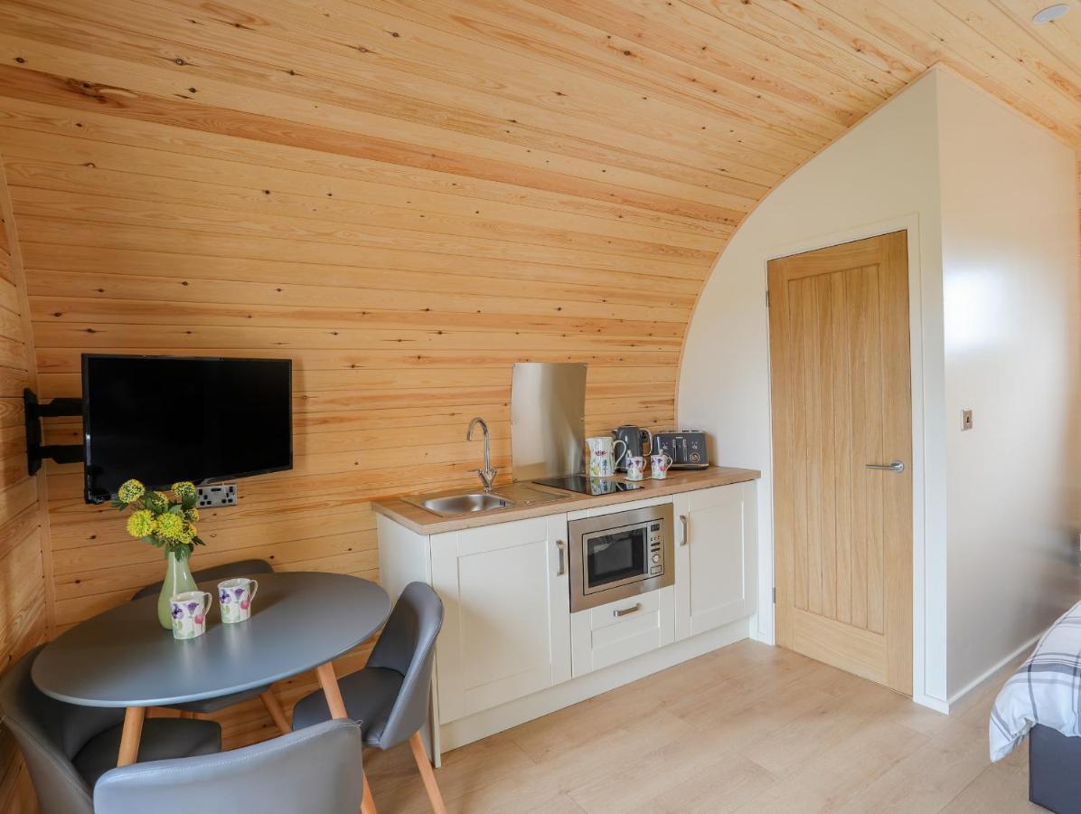 Caban Cariad Holyhead Exterior foto